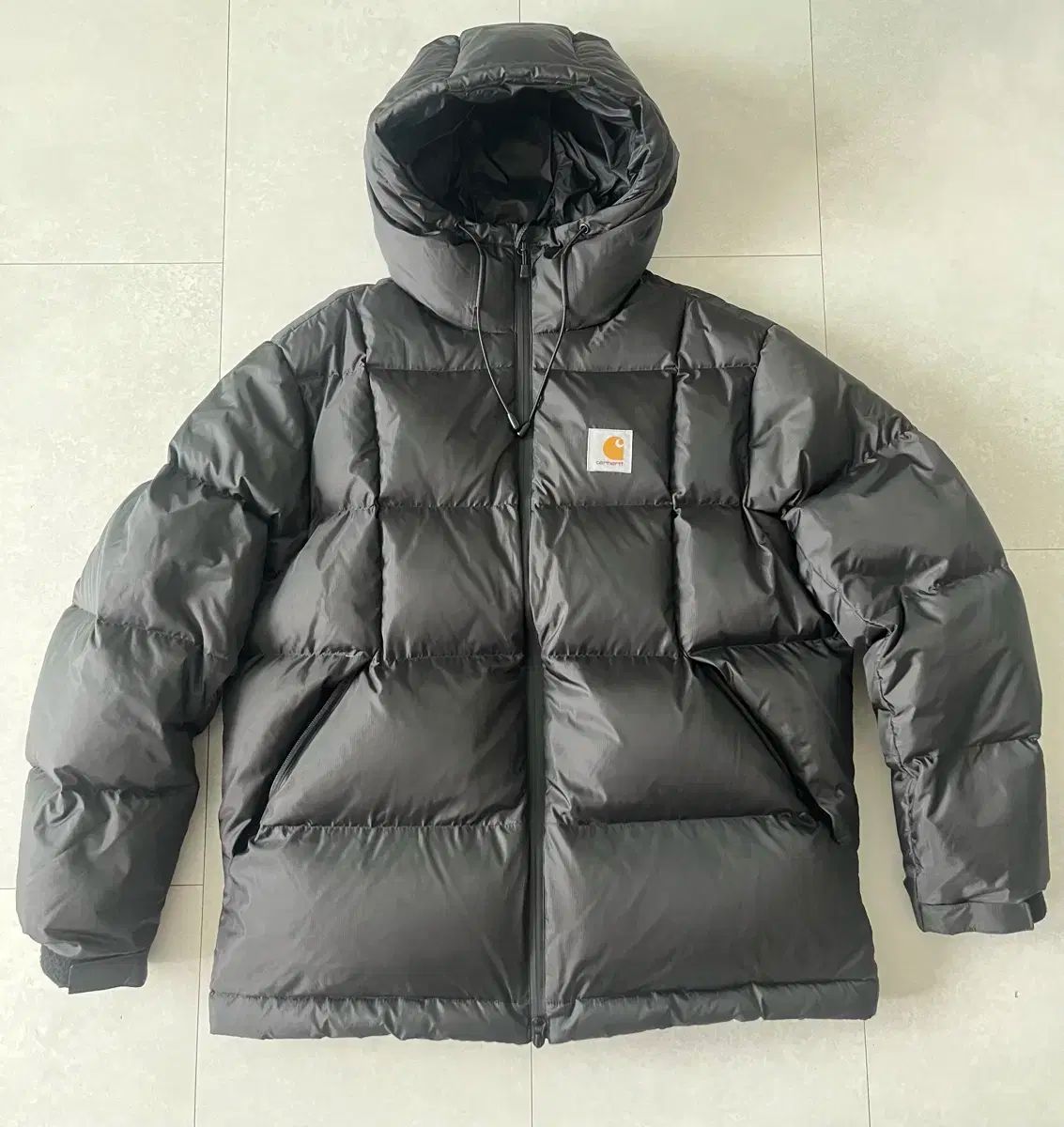 Carhartt ブラック ダウンジャケット S