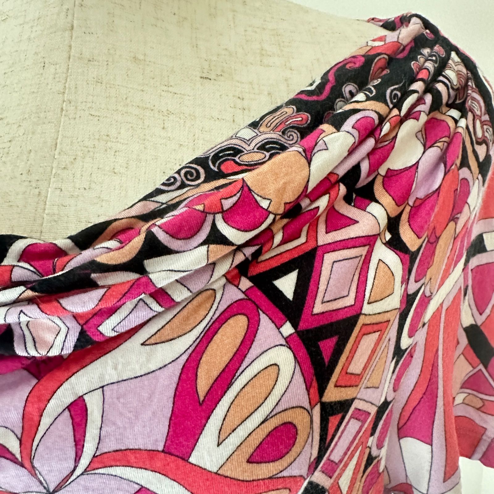 EMILIO PUCCI エミリオプッチ 幾何学 トップス カットソー