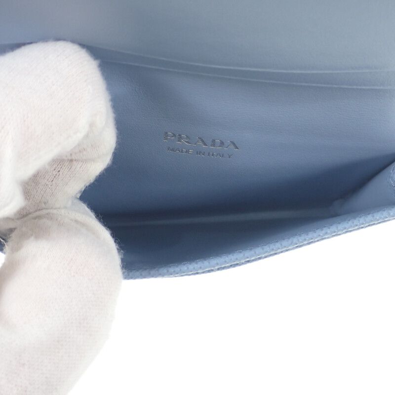 プラダ PRADA
