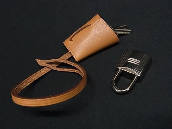 □美品□ HERMES エルメス ボックスカーフ クロシェット カデナ