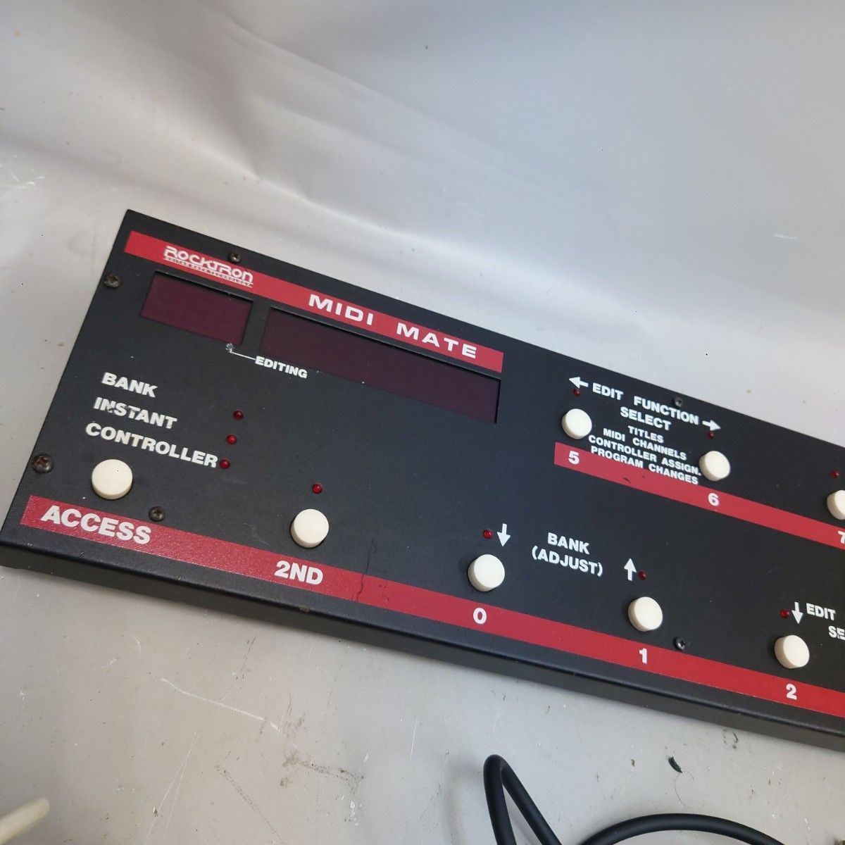 動作品】Rocktron MIDI Mate フットコントローラー MIDIペダル