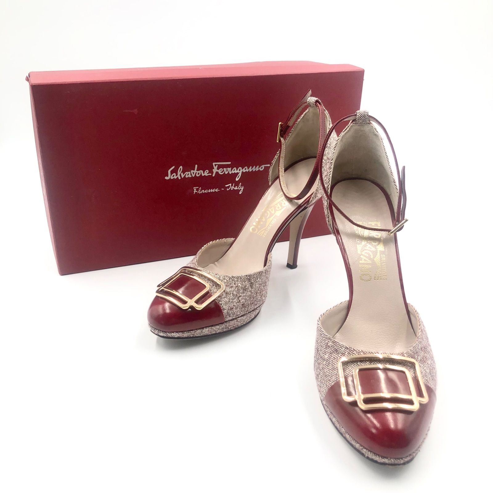 □良品□Salvatore Ferragamo サルヴァトーレフェラガモ スクエア金具  