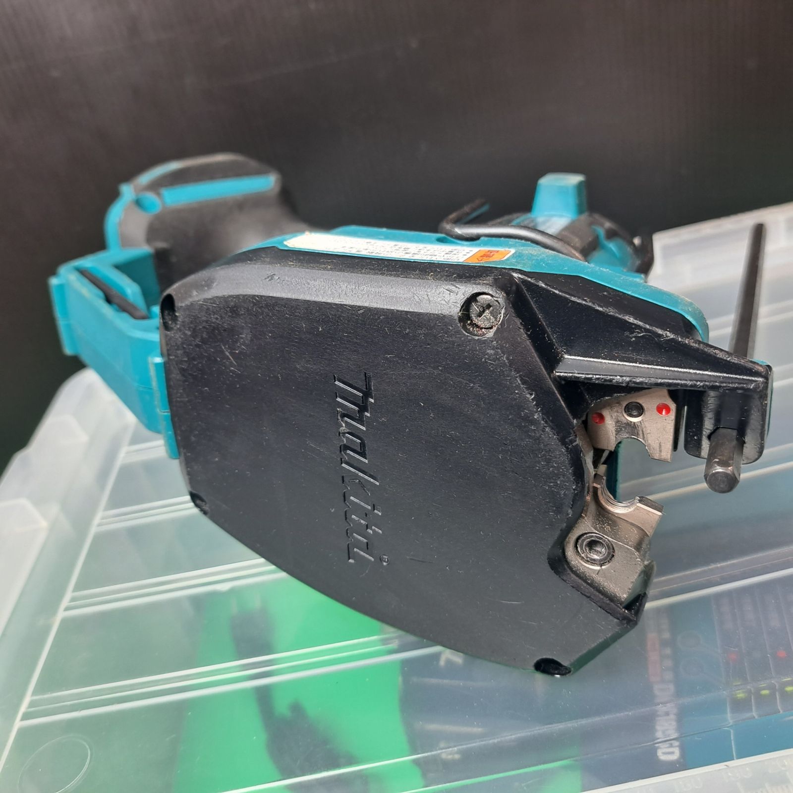 マキタ makita 18V コードレス全ネジカッター SC102DRGX 6.0Ahバッテリー1個 岩槻店