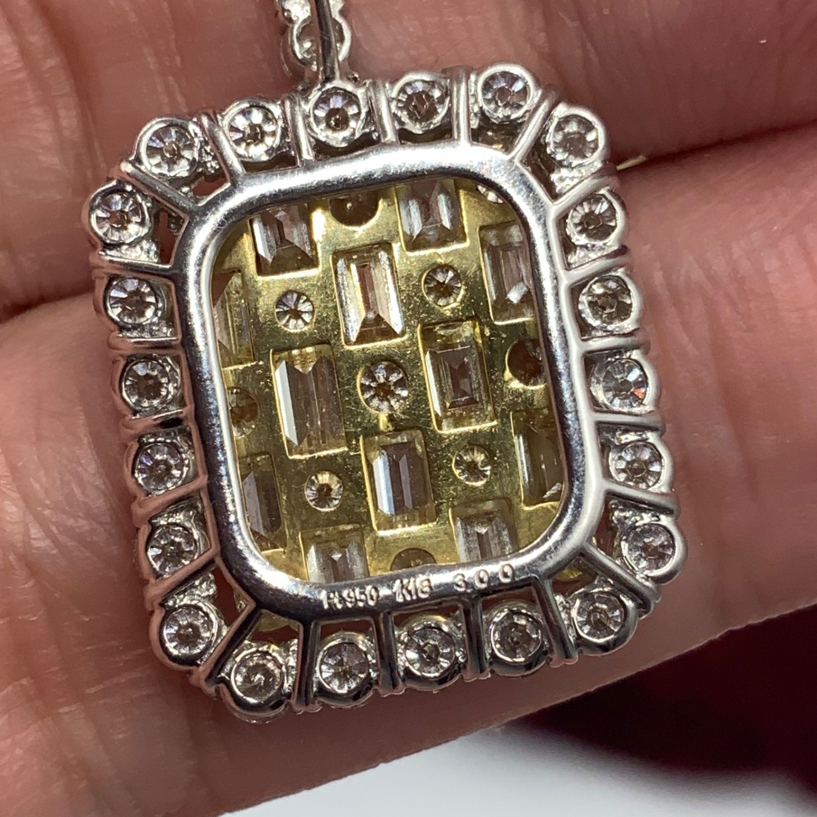 K18pt950 ペンダント ダイヤ 3ct 4.2g - メルカリ