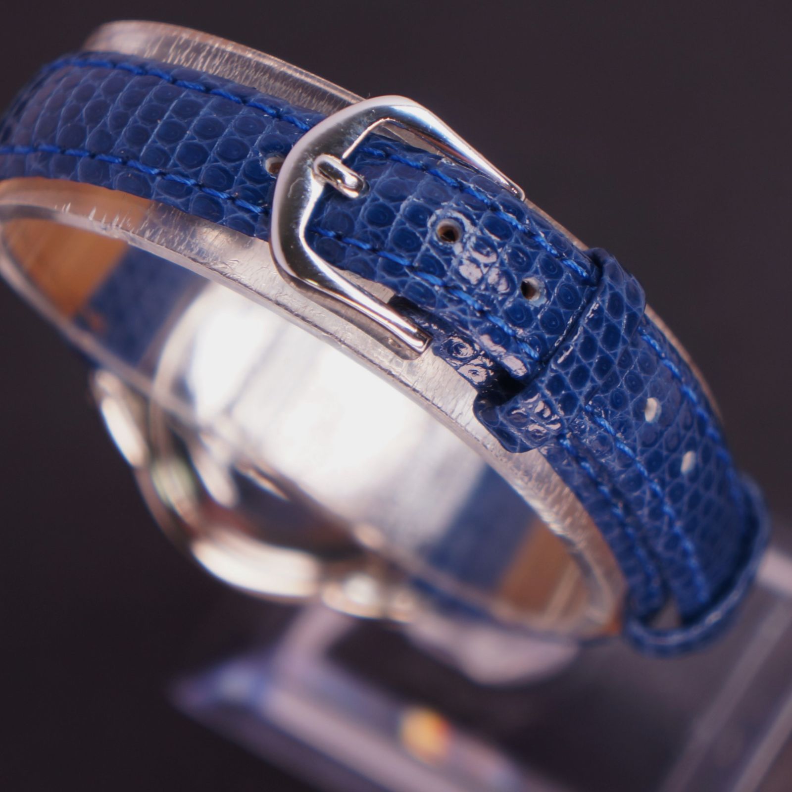 稼働 SEIKO NOIE 腕時計 オーバル 美品 レディース 新品電池1750 SEIKO NOIE【正規品】セイコー ノイエ オーバル ゴールド 本ワニ