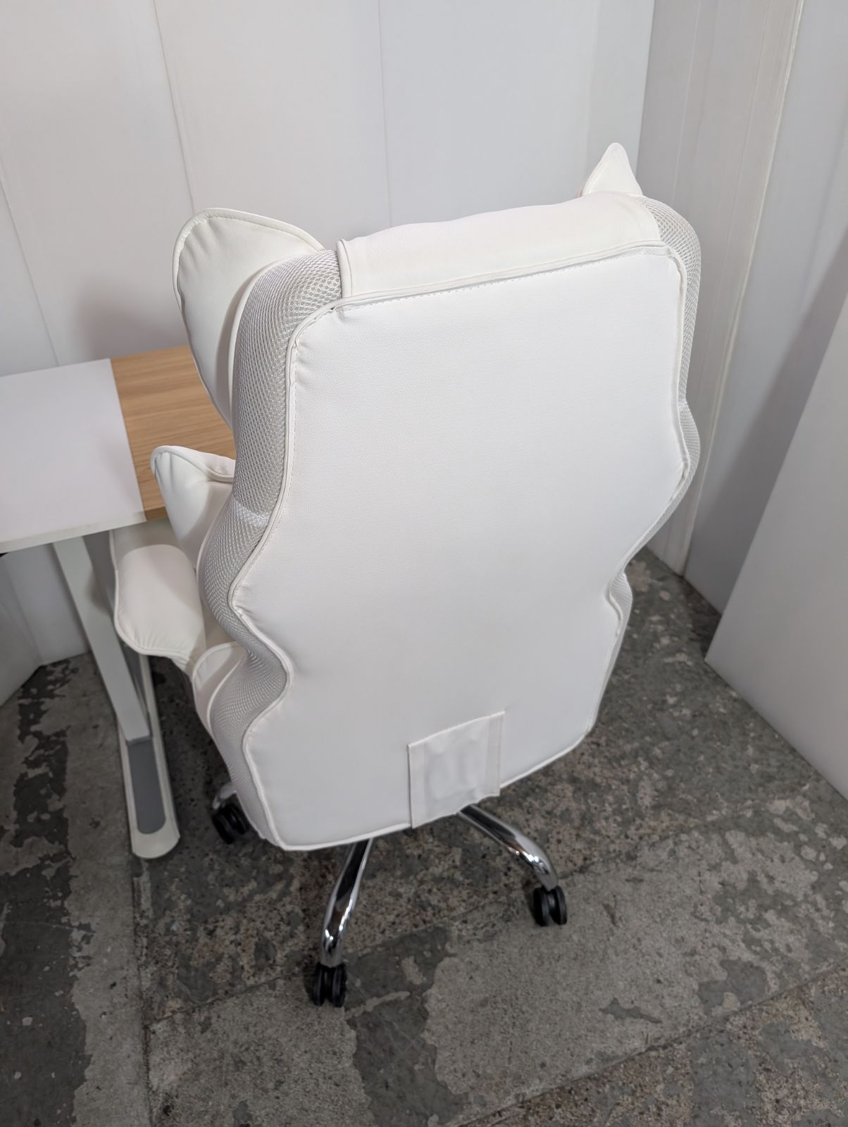 テーブル オットマン付きリクライニングチェア