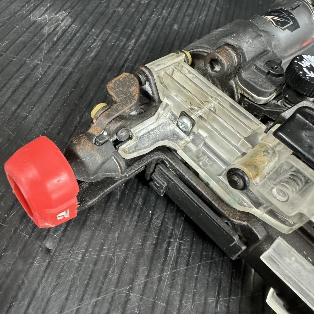 高圧ネジ打機 色