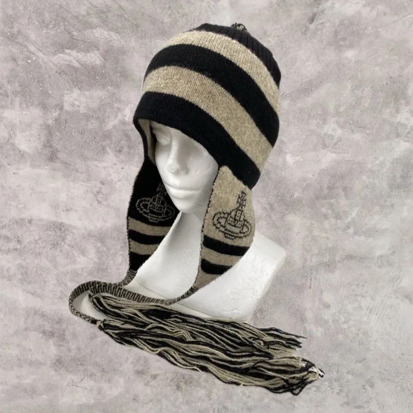 74.【希少】Vivienne Westwood ORB WOOL KNIT CAP 耳当て付きビーニー ニット帽【併売品】△ - メルカリ