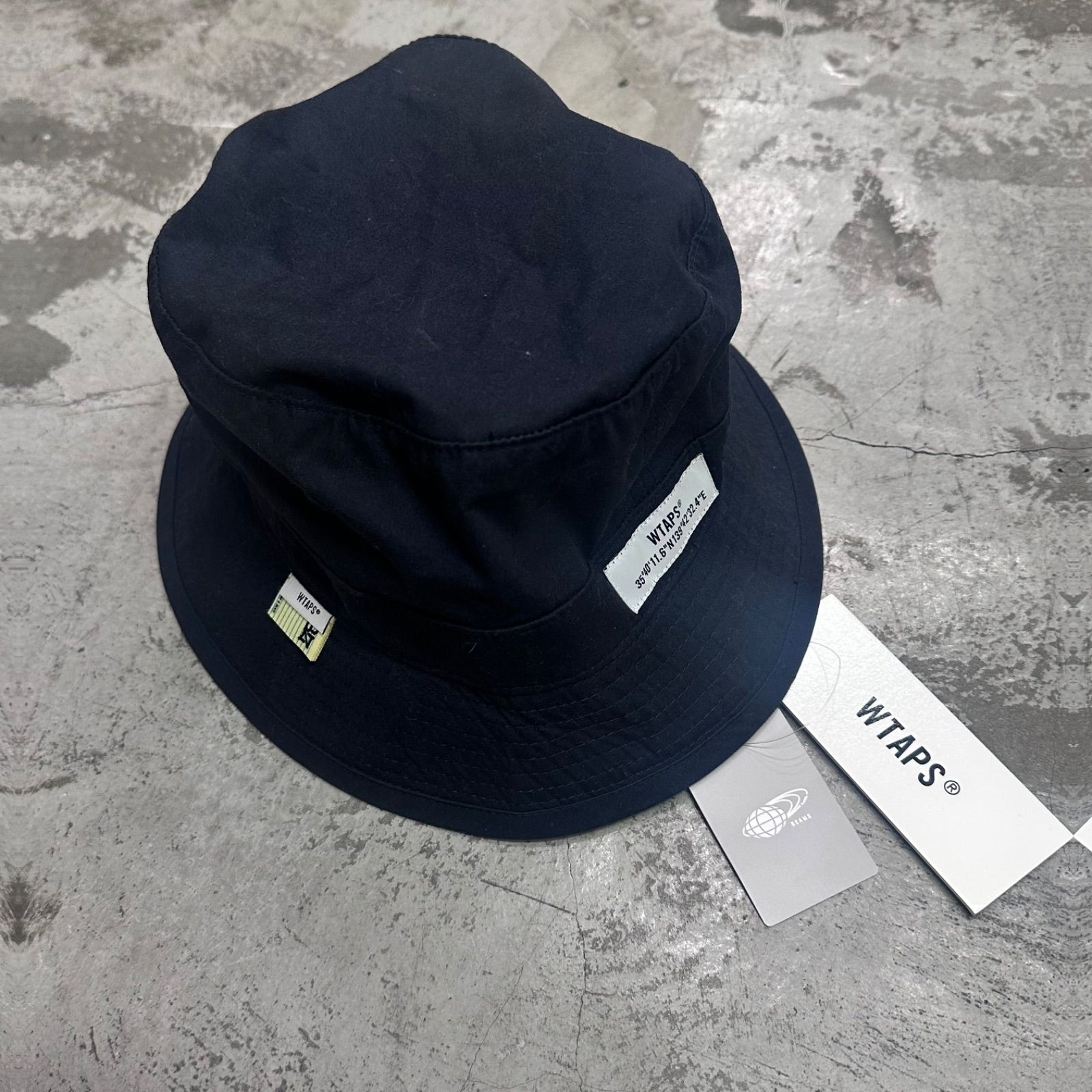 WTAPS ネイビー バケットハットSSZコラボ BEAMSのバイヤー・加藤忠幸が手掛けるSSZがWTAPSと長谷川昭雄と