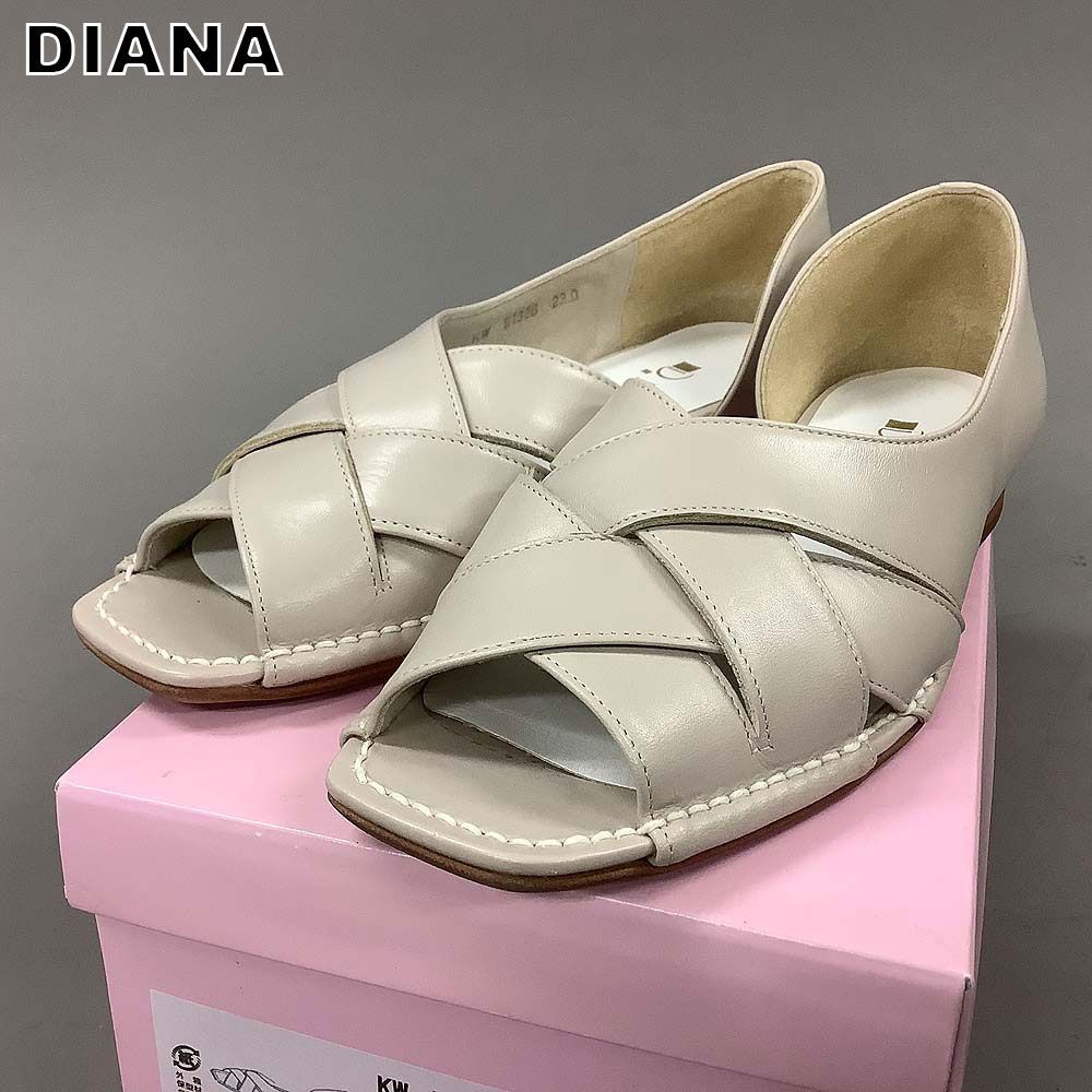 DIANA ダイアナ パンプス - メルカリ