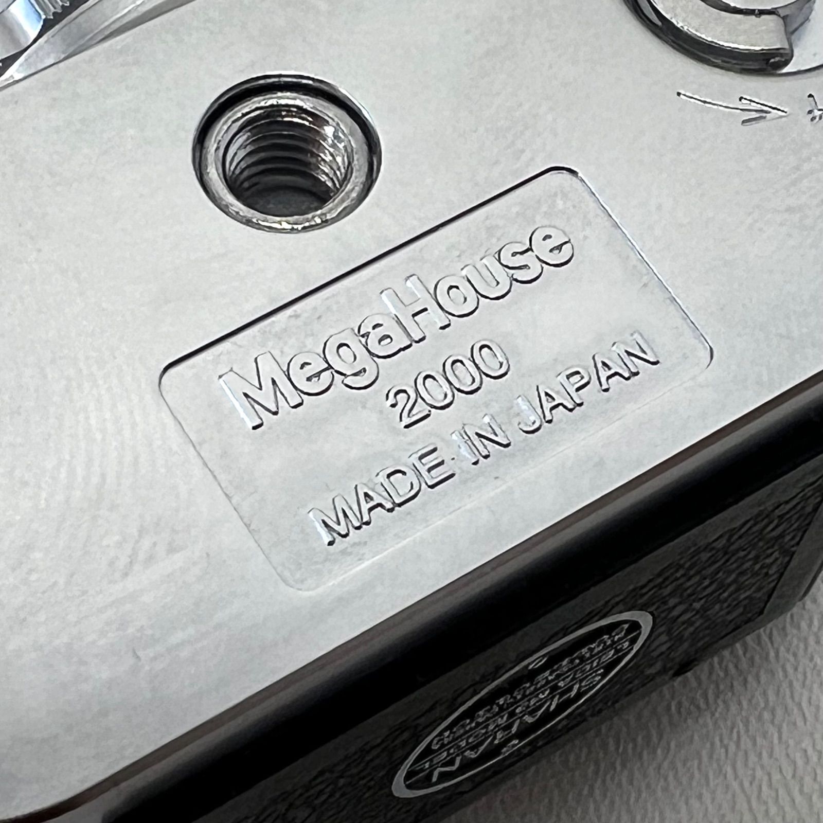 LEICA