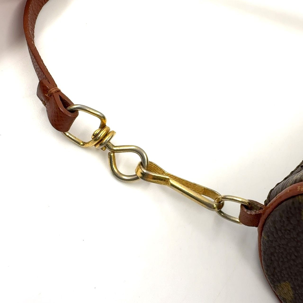 ブラウン ボディバッグ