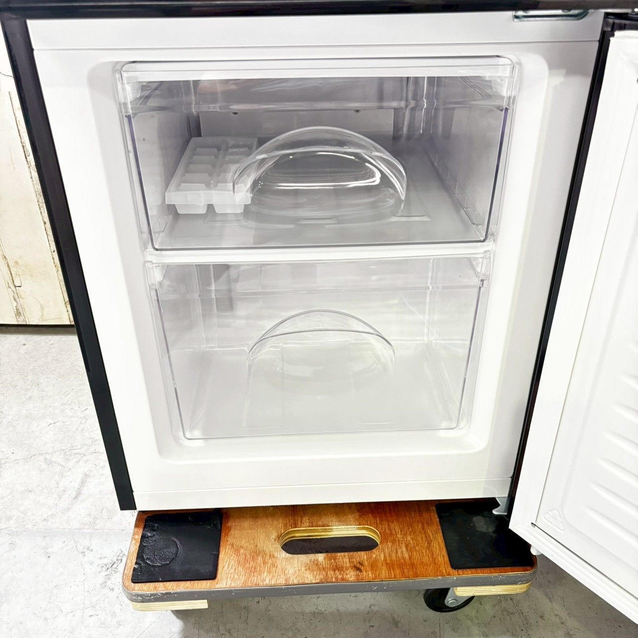 NTR-106BK 2ドアノンフロン冷凍冷蔵庫