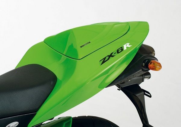 BODYSTYLE / ボディースタイル シートカバー グリーン | 6518786