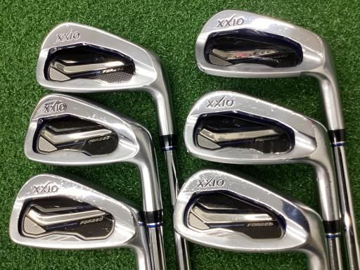 ダンロップ XXIO FORGED 2017 6S アイアンセット IR NS PRO 930GH D.S.T フレックスS メンズ 男性用 右利き 右用 Dランク ゴルフクラブ