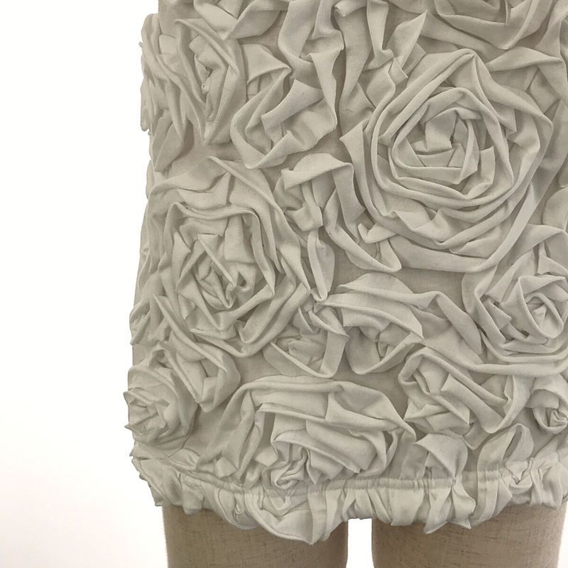 【美品】  COMME des GARCONS COMME des GARCONS / コムコム | 2022SS | 立体 薔薇 コットン クルーネックTシャツ | S | ホワイト | レディース 美品】 COMME des GARCONS COMME des GARCONS / コムコム | 2022SS