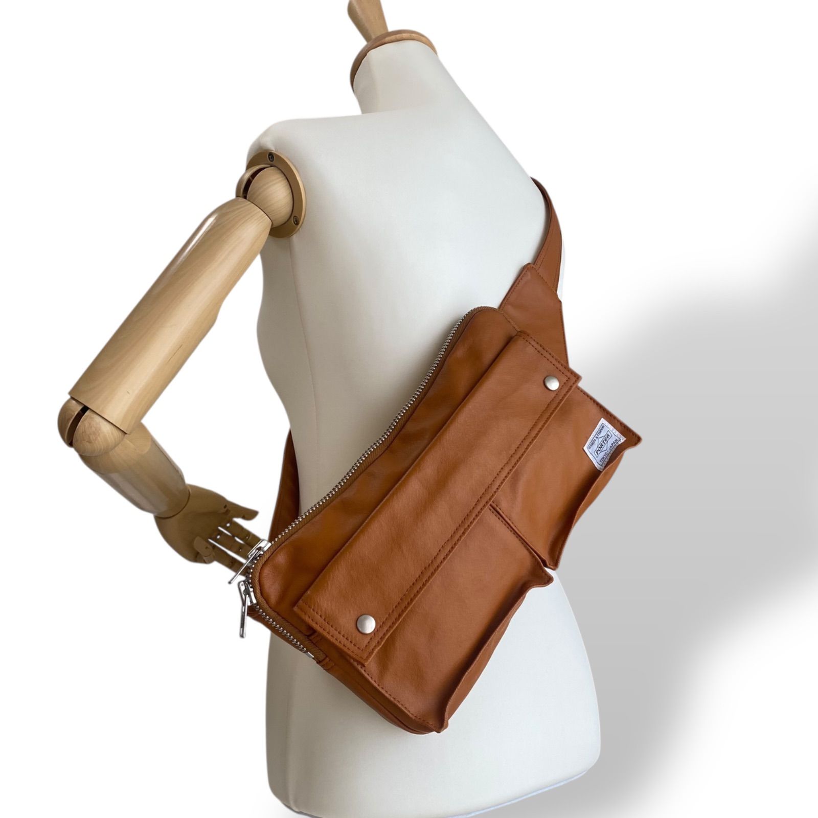 PORTER レザー キャメル フリースタイル メンズ ボディバッグ