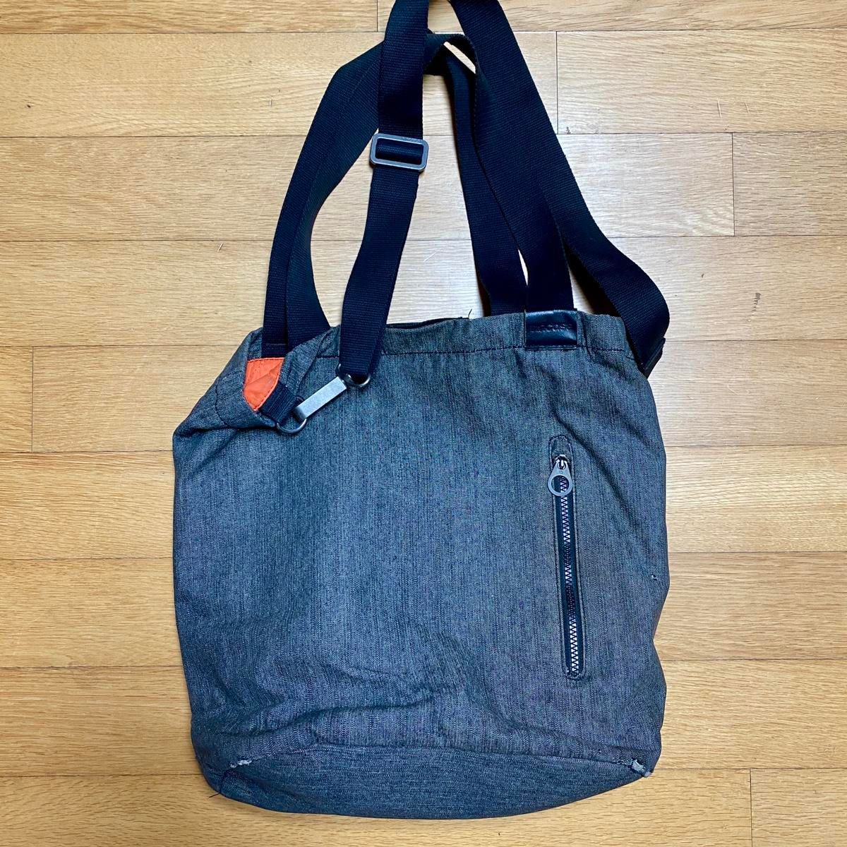 【雷市場（ポンジャン）商品韓国直送】Incase(インケース) トートバッグ/クロスボディバッグ/ショルダーバッグ