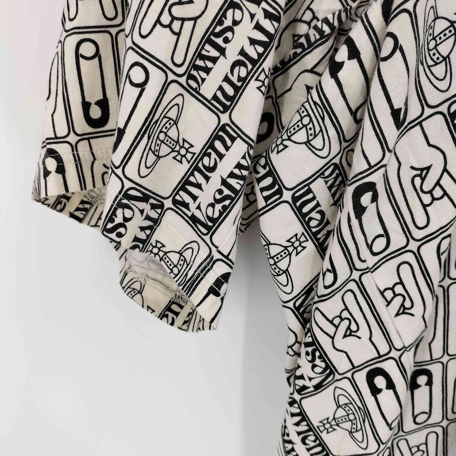 Vivienne Westwood（ヴィヴィアンウエストウッド）の