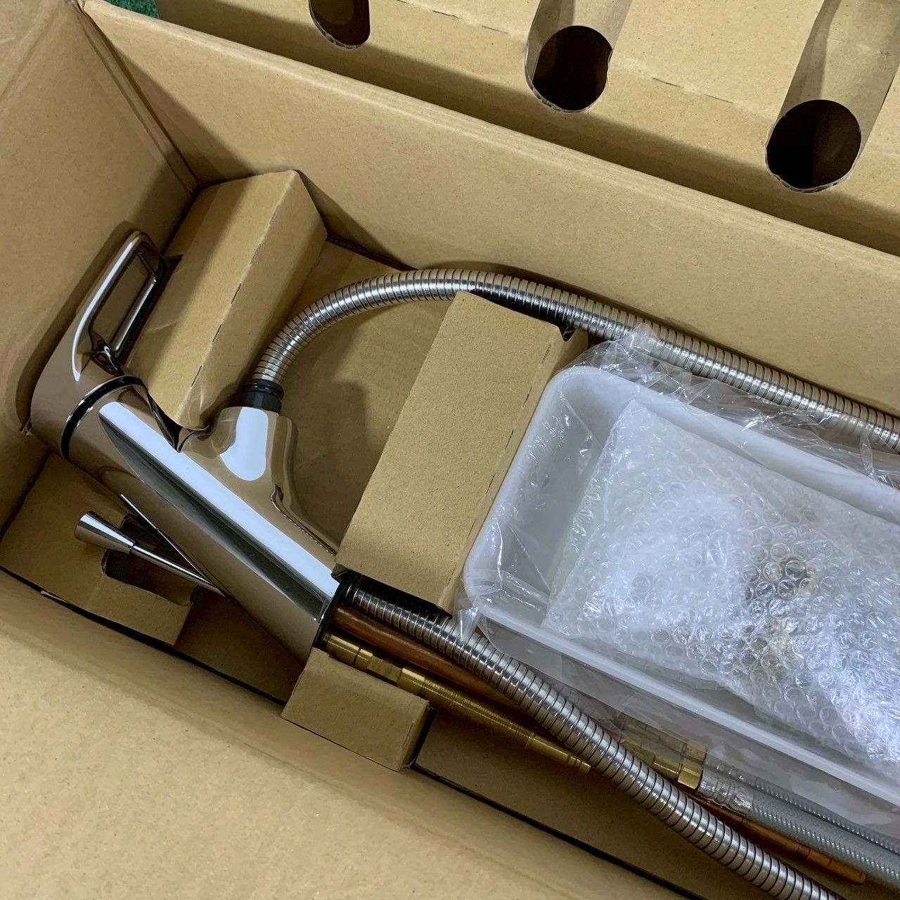 ハンドシャワー