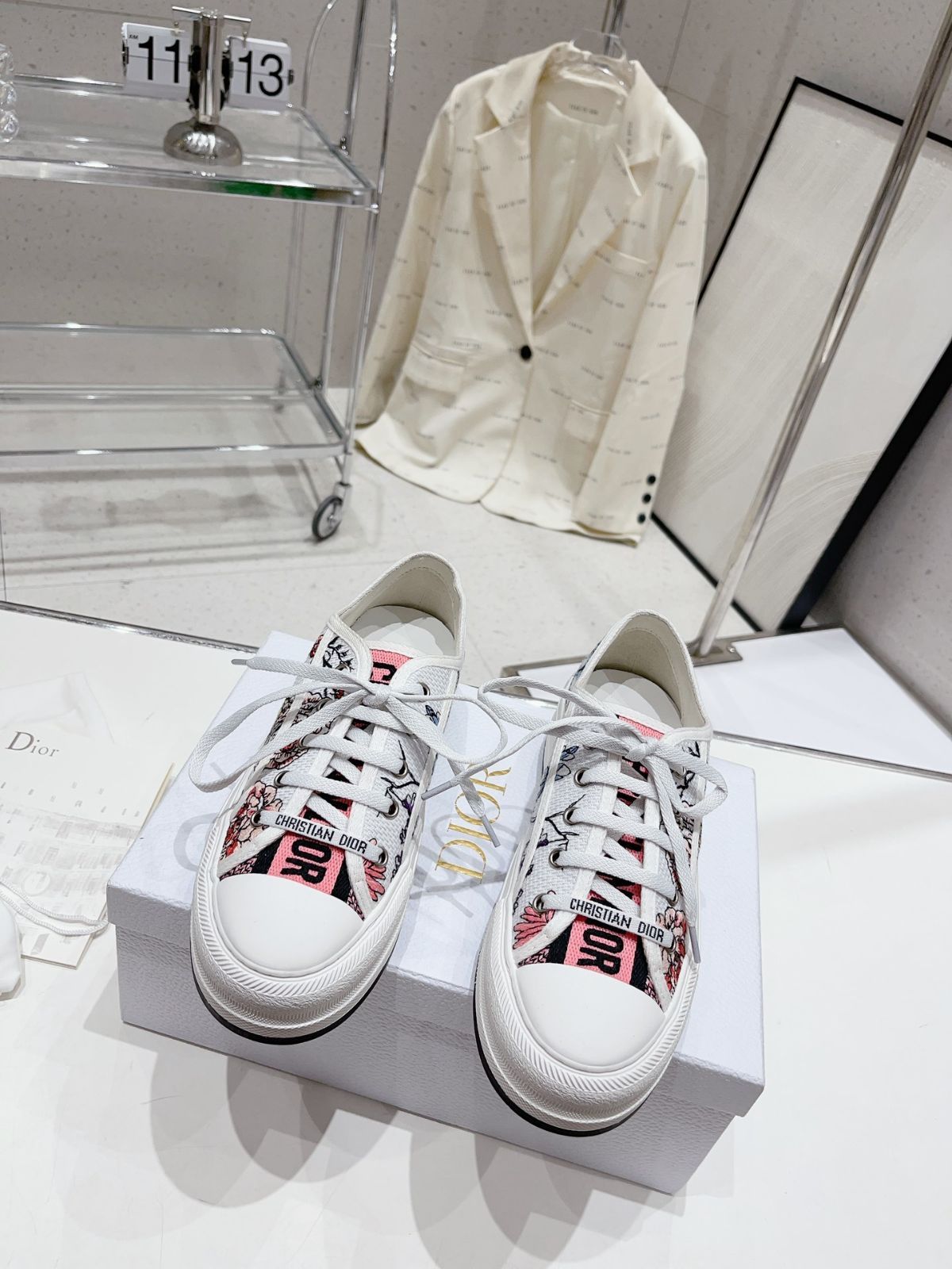 Dior☆スニーカー ロゴ フリンジ キャンバス 厚底タイプ 軽量♪ 厚底が可愛い♡【Dior】《Dior Star》ロゴ スニーカー (Dior