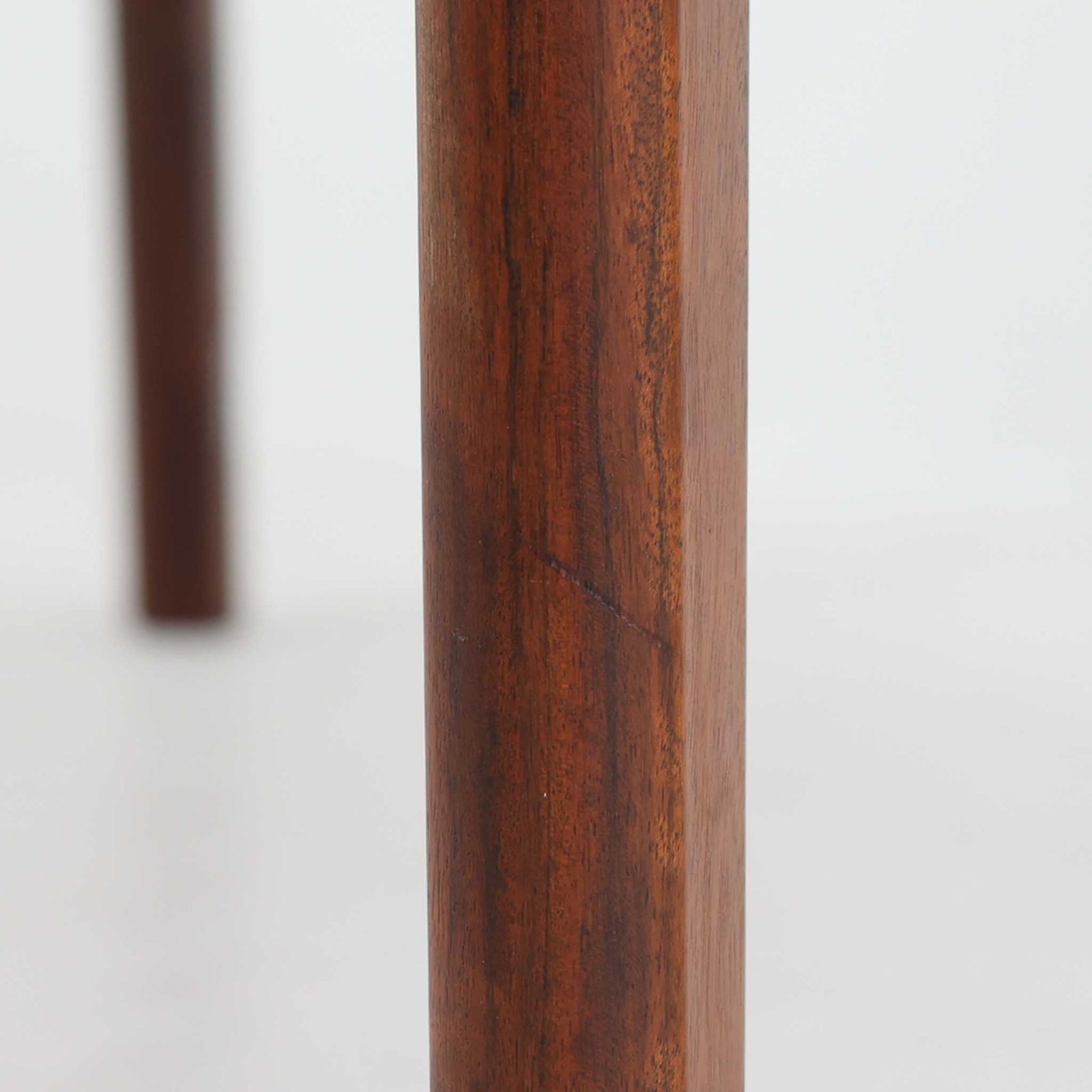 Henning Kjaernulf センターテーブル チーク 幅135cm Vejle Stole og Mobelfabrik DK18598 MARWIL-DEMENAGEMENTS_CH