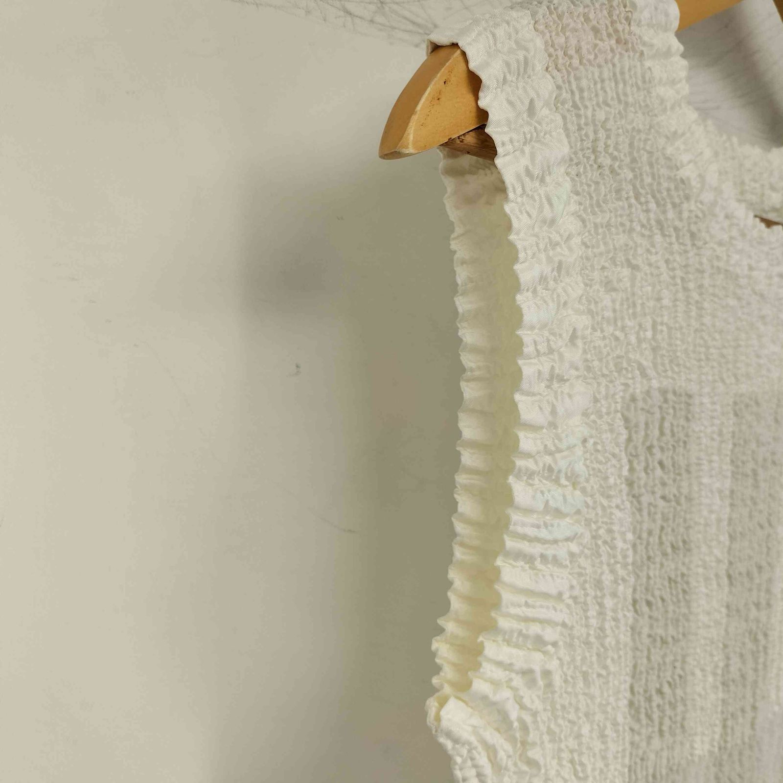 美品 PEPLUM yoshiki hishinuma プリーツカットソー 美品 PEPLUM yoshiki hishinuma プリーツカットソー - メルカリ