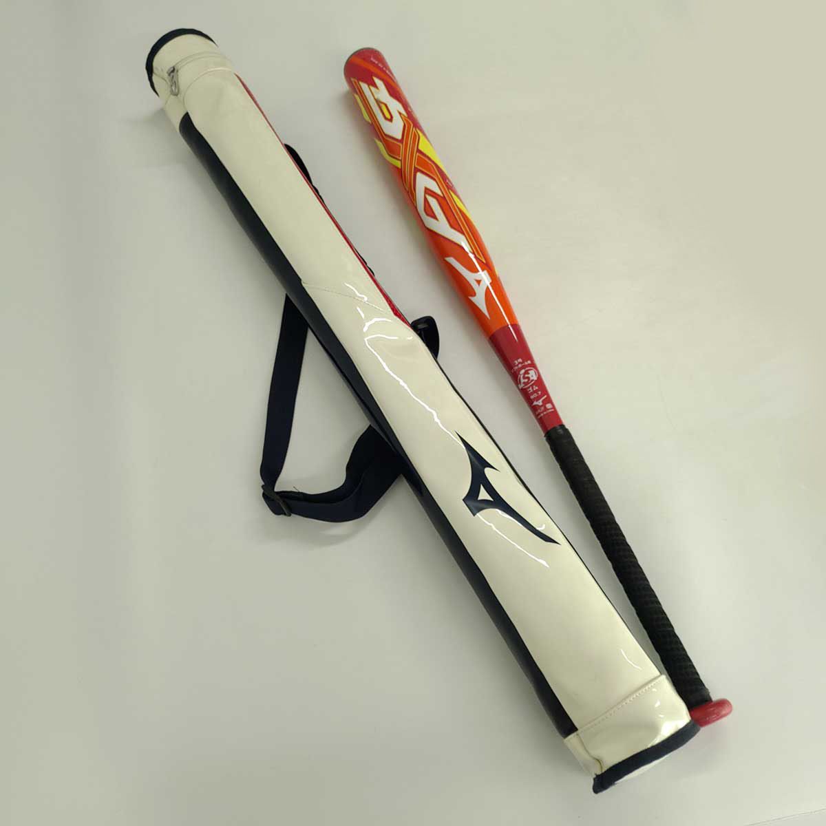 ミズノプロ AX4 ソフトボール 84cm 1CJFS308 MIZUNO PRO カーボン＆グラス バット 3号用 エナメルケース付き - メルカリ