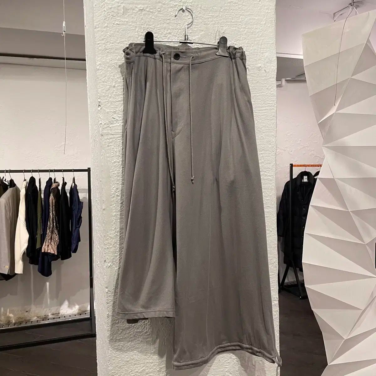 Yohji Yamamoto ヨウジ ヤマモト アシメントリー バルーンパンツ