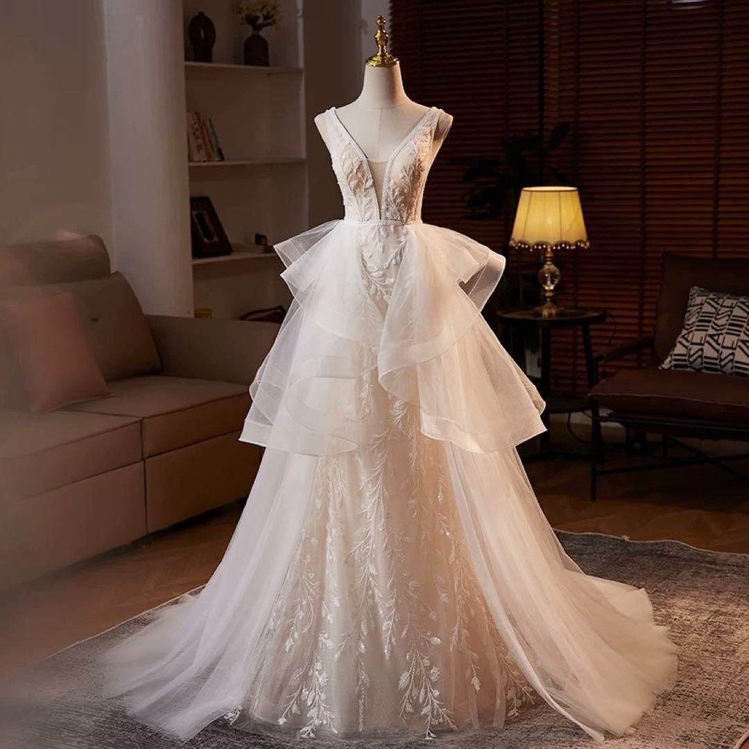 【美デコルテ魅せる上品な一着】ウェディングドレス　結婚式の前撮り◎お色直しに◎ 新品未使用 【美デコルテ魅せる上品な一着】ウェディングドレス