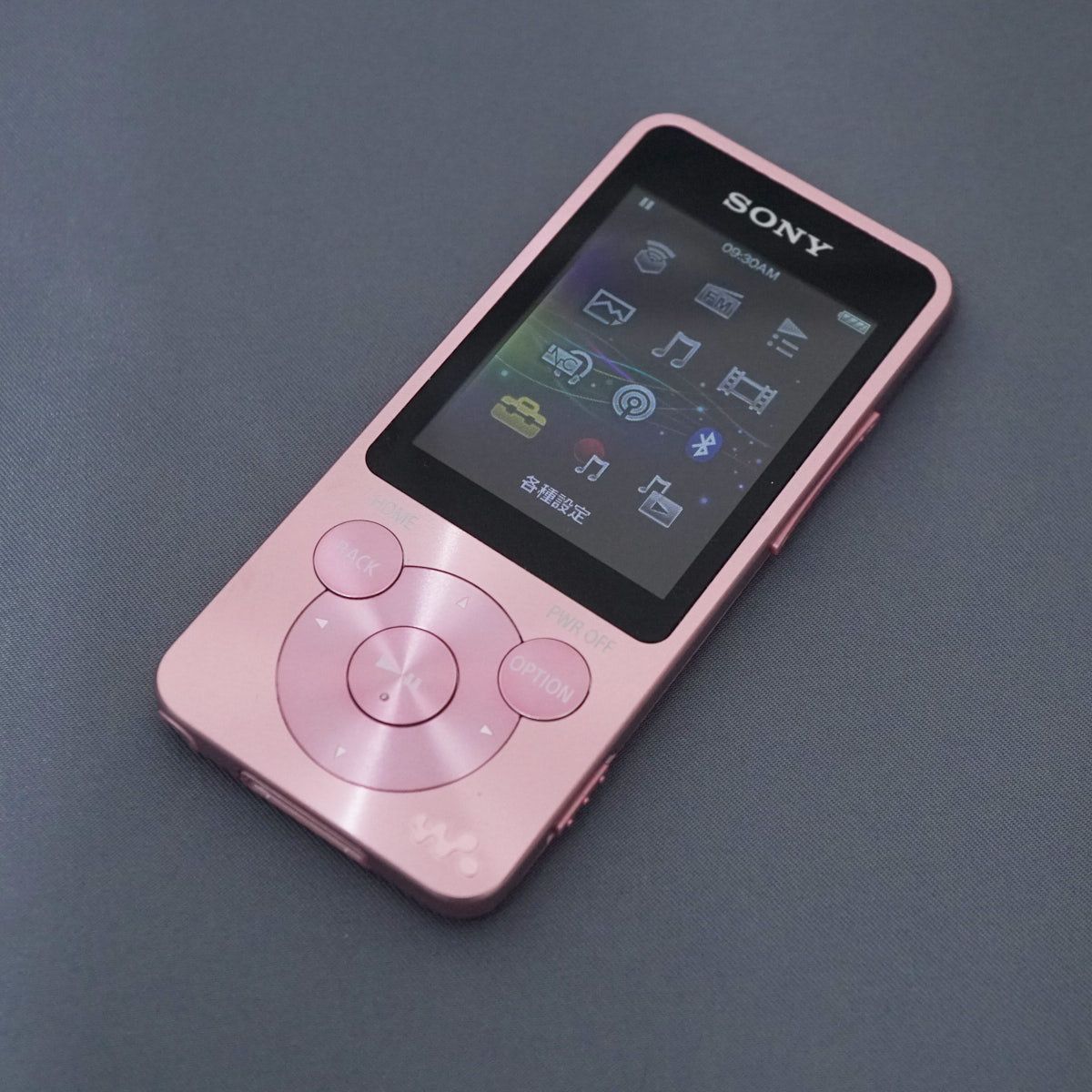 【ジャンク品】SONY ソニー ウォークマン WM-30 レッド 本体のみ ジャンク品】SONY ソニー ウォークマン WM-30 レッド 本体のみ