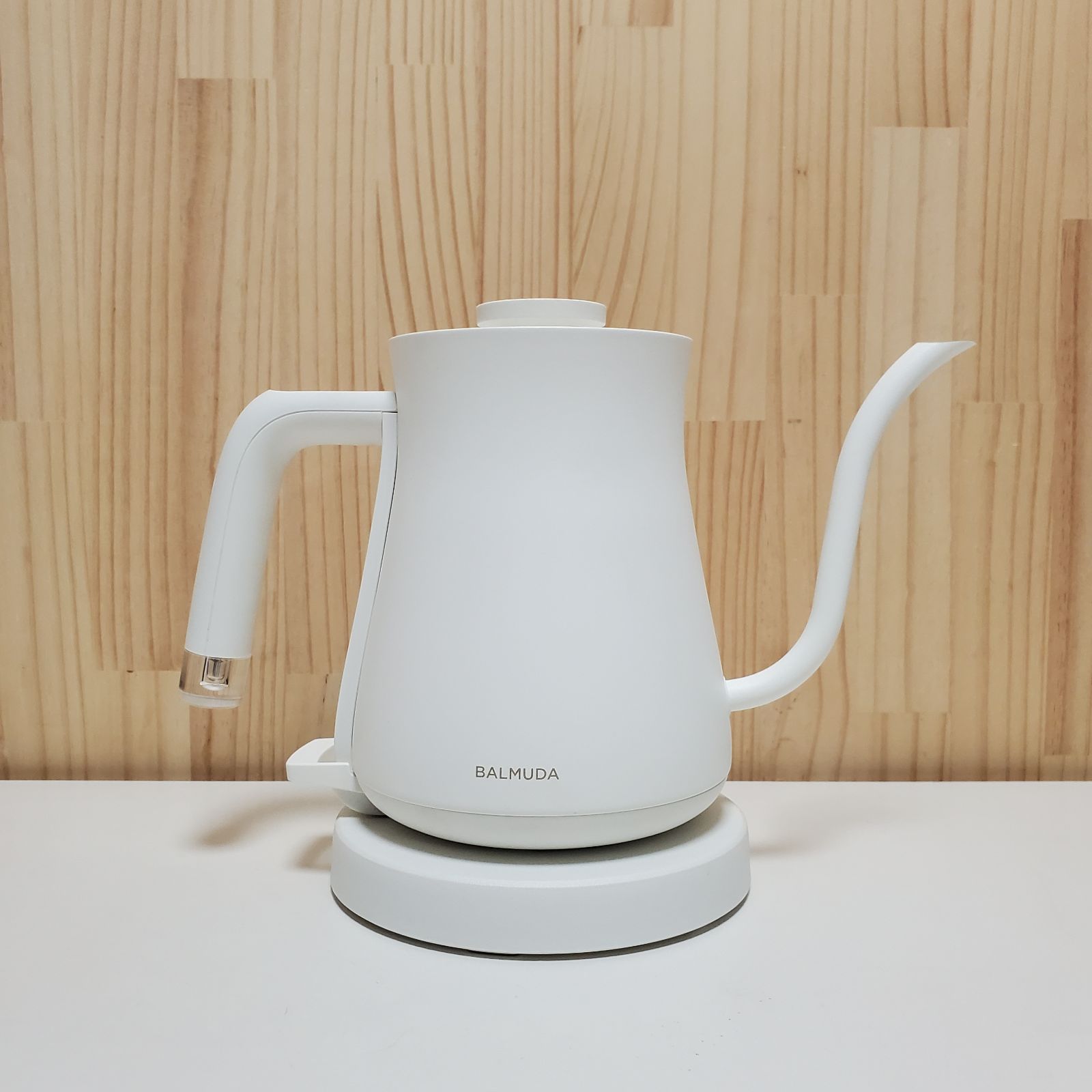 バルミューダ ザ・ポット｜電気ケトル ホワイト BALMUDA The Pot