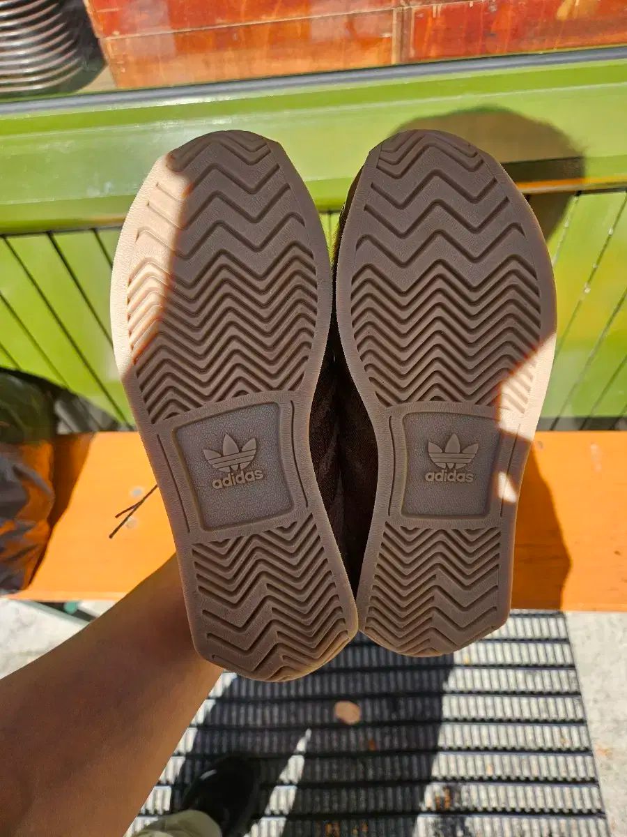  アディダス モデル Song For The Mew 225 スニーカー 靴