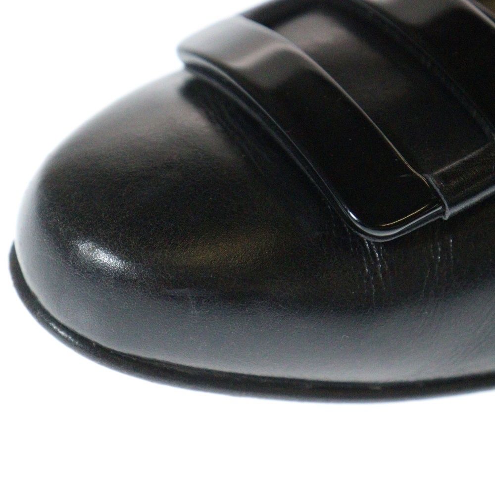 バックルデザイン