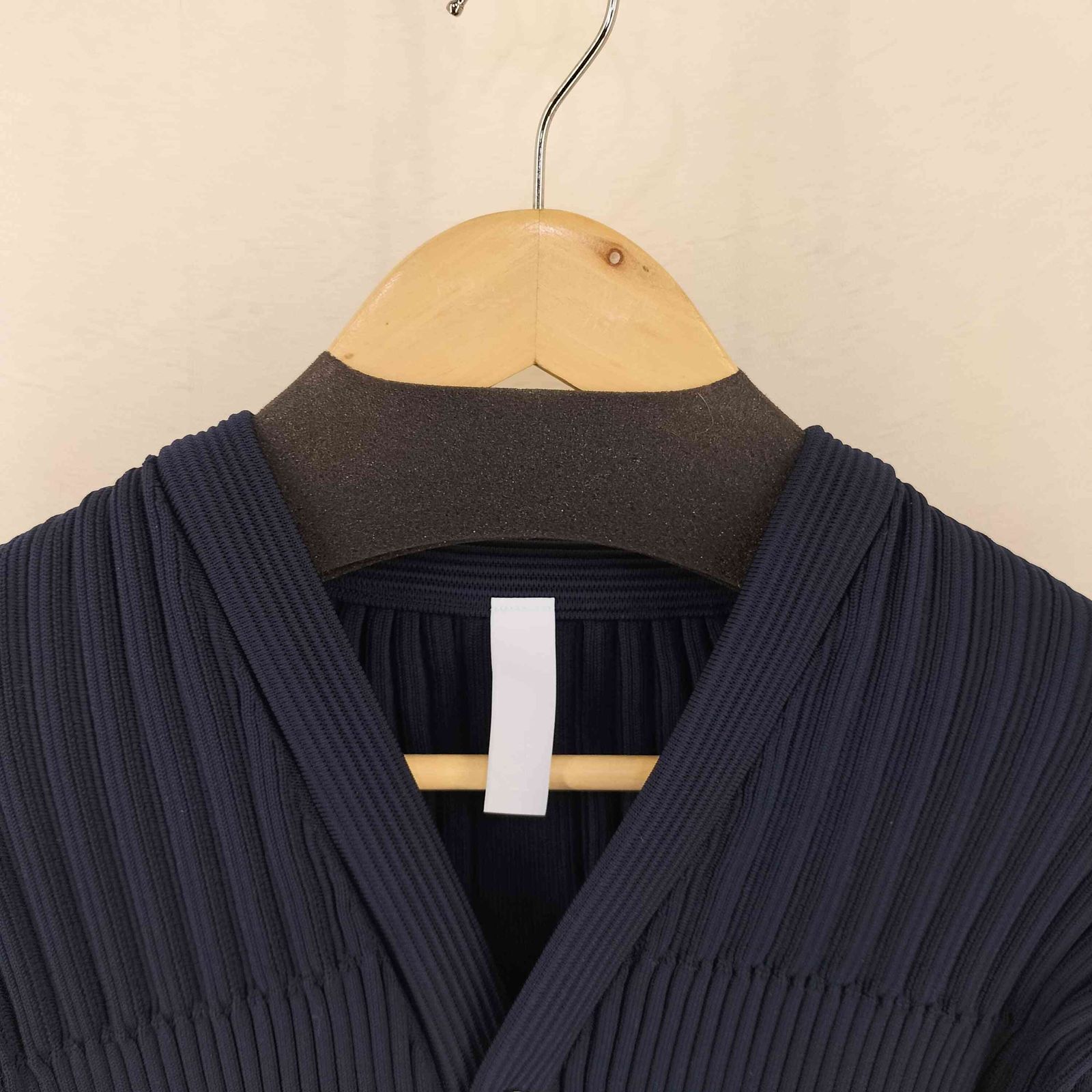 CFCL(シーエフシーエル) FLUTED LONG CARDIGAN レディース JPN：1  中古 古着 0846 シーエフシーエル CFCL FLUTED LONG CARDIGAN レディース JPN：1
