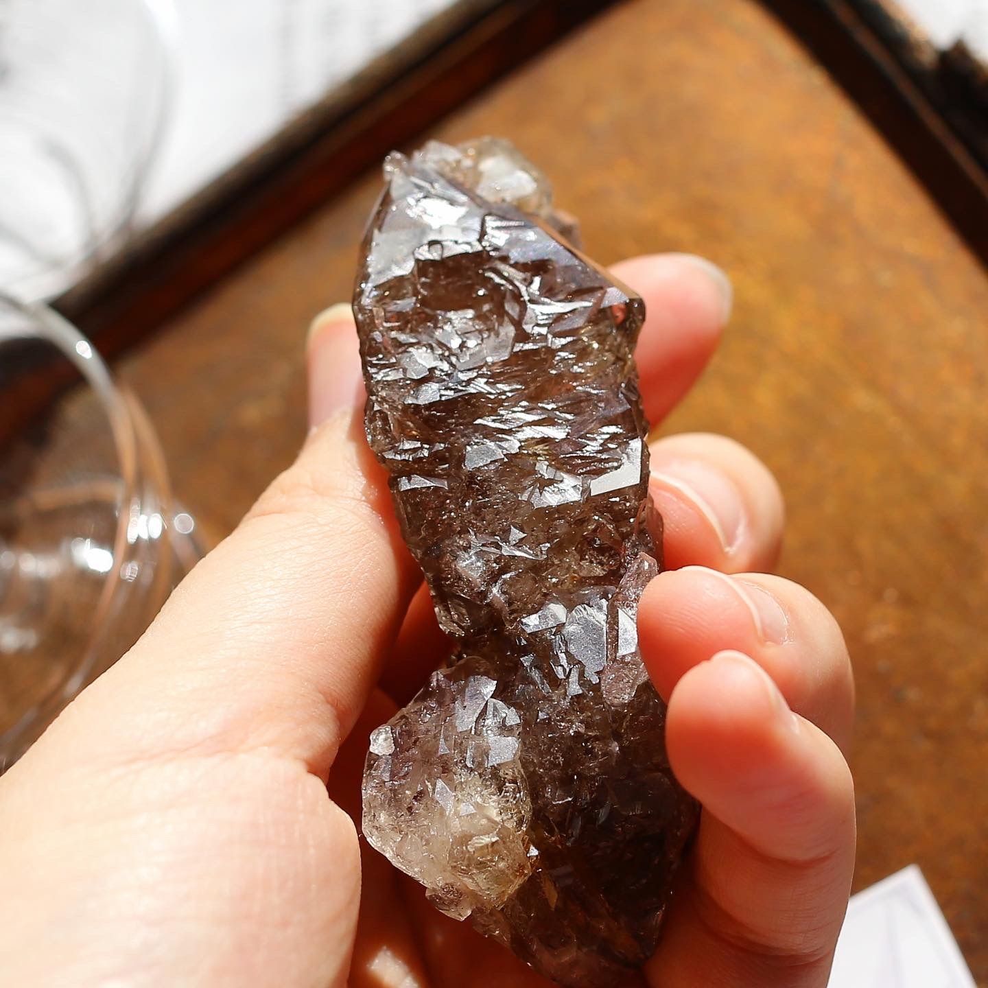 スモーキーエレスチャルクォーツ 高品質 希少 鉱物 天然石 水晶 黒