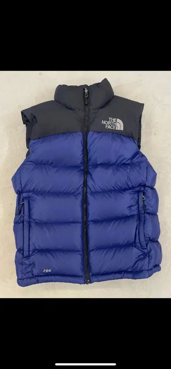 韓国ノースTHE NORTH FACE ダウンベスト ネイビー/ブラック 700 楽天市場】ザ・ノースフェイス ダウンベスト 700フィル アウター