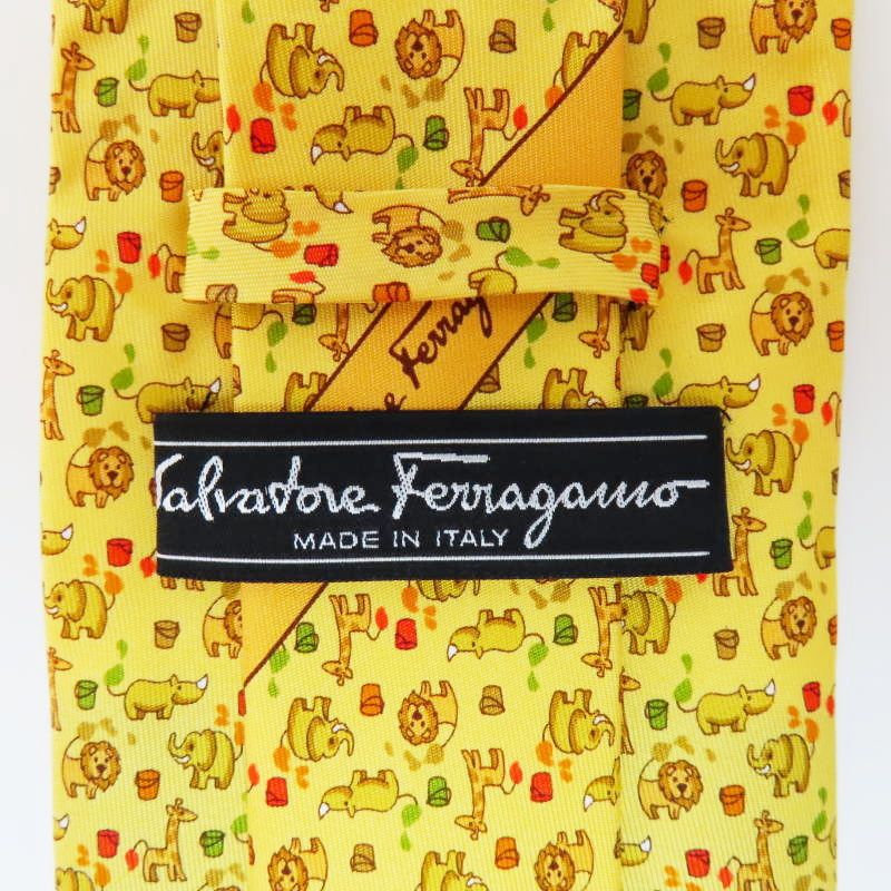 【新品】Salvatore Ferragamo フェラガモ ネクタイ ゾウ 黄色 Salvatore Ferragamo フェラガモ シルクネクタイ 象柄 - メルカリ