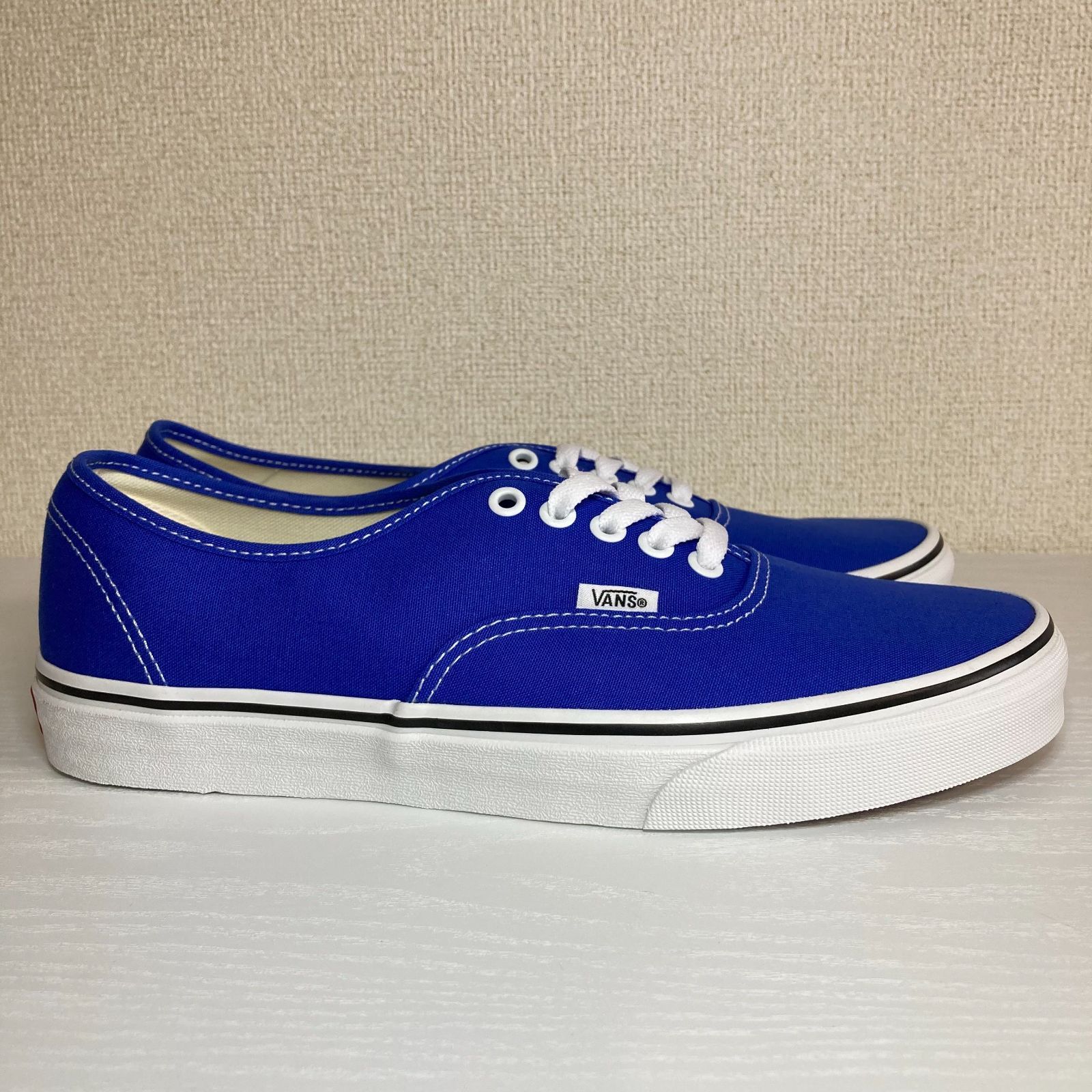 再入荷】Vans Authentic Color Theory Dazzling Blue【フォロー10%off 