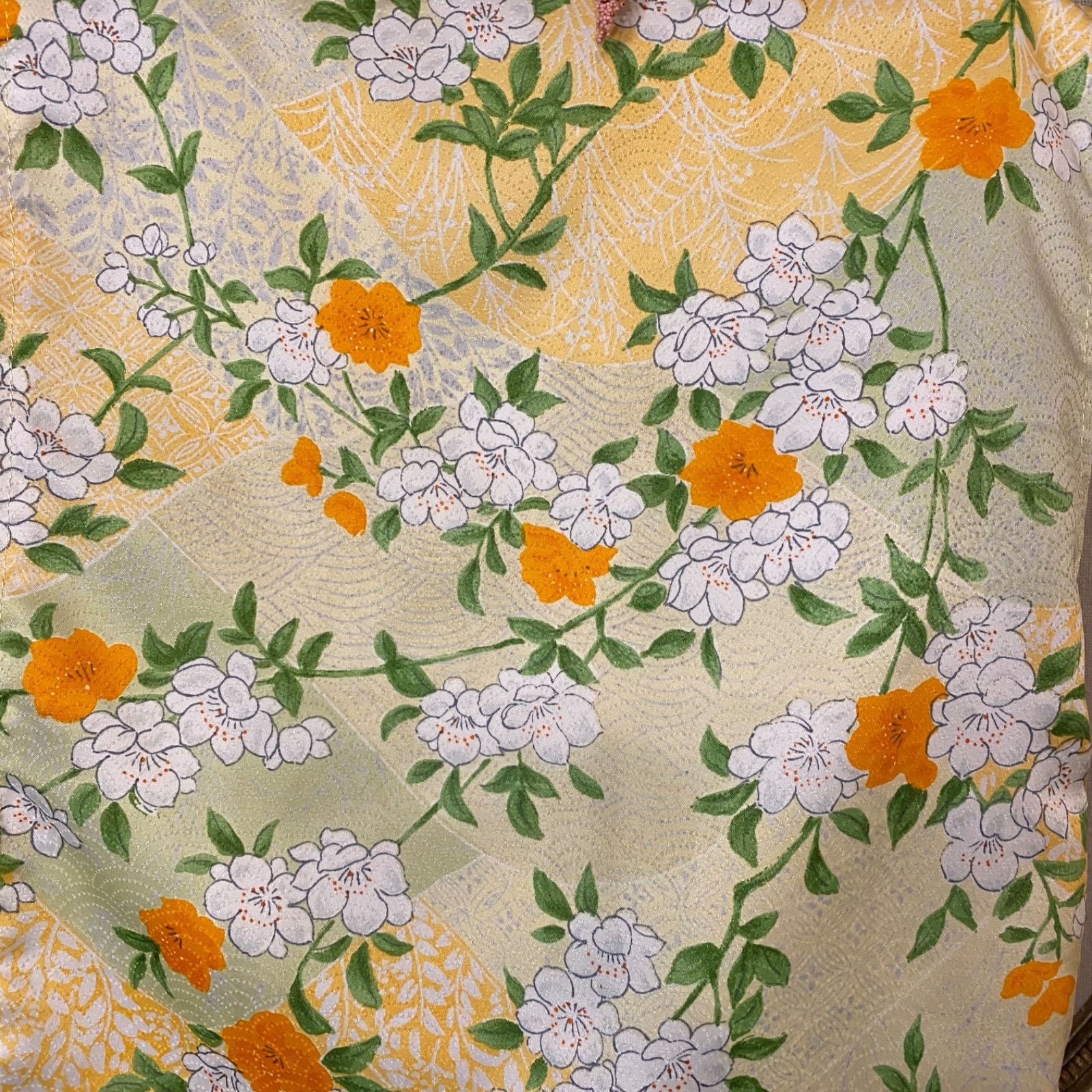 ハンドメイド 若草シトラスに白花