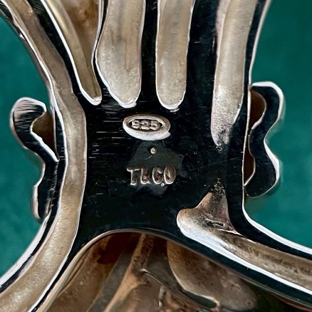 オールドティファニー リボン ブローチ シルバー 925 TE1fe - メルカリ