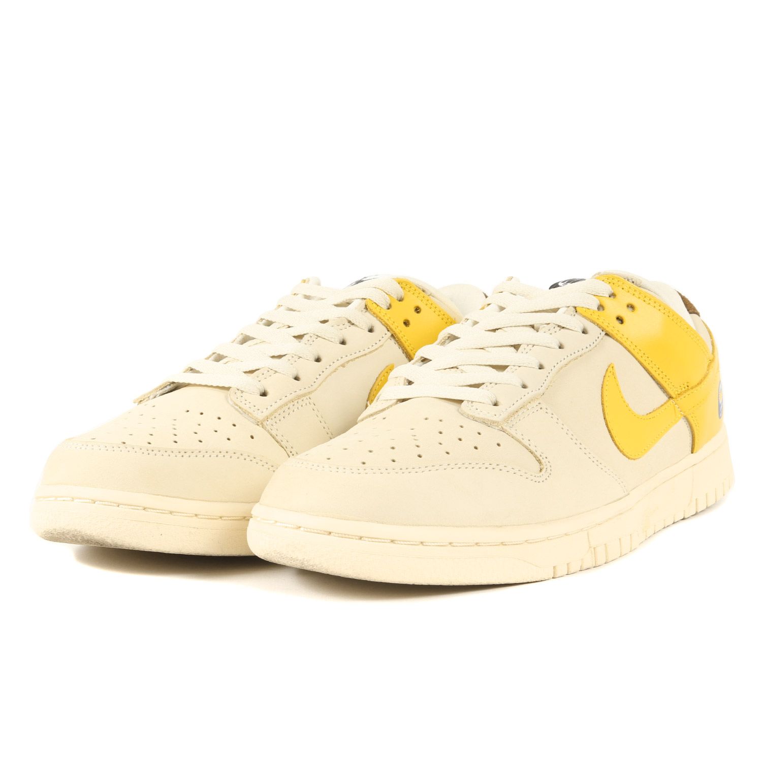 美品 NIKE ナイキ WMNS DUNK LOW LX BANANA / バナナ(DR5487-100) 2022