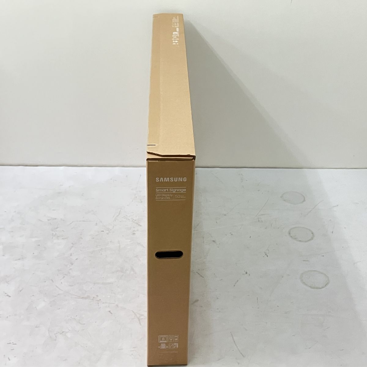 UHD 高輝度