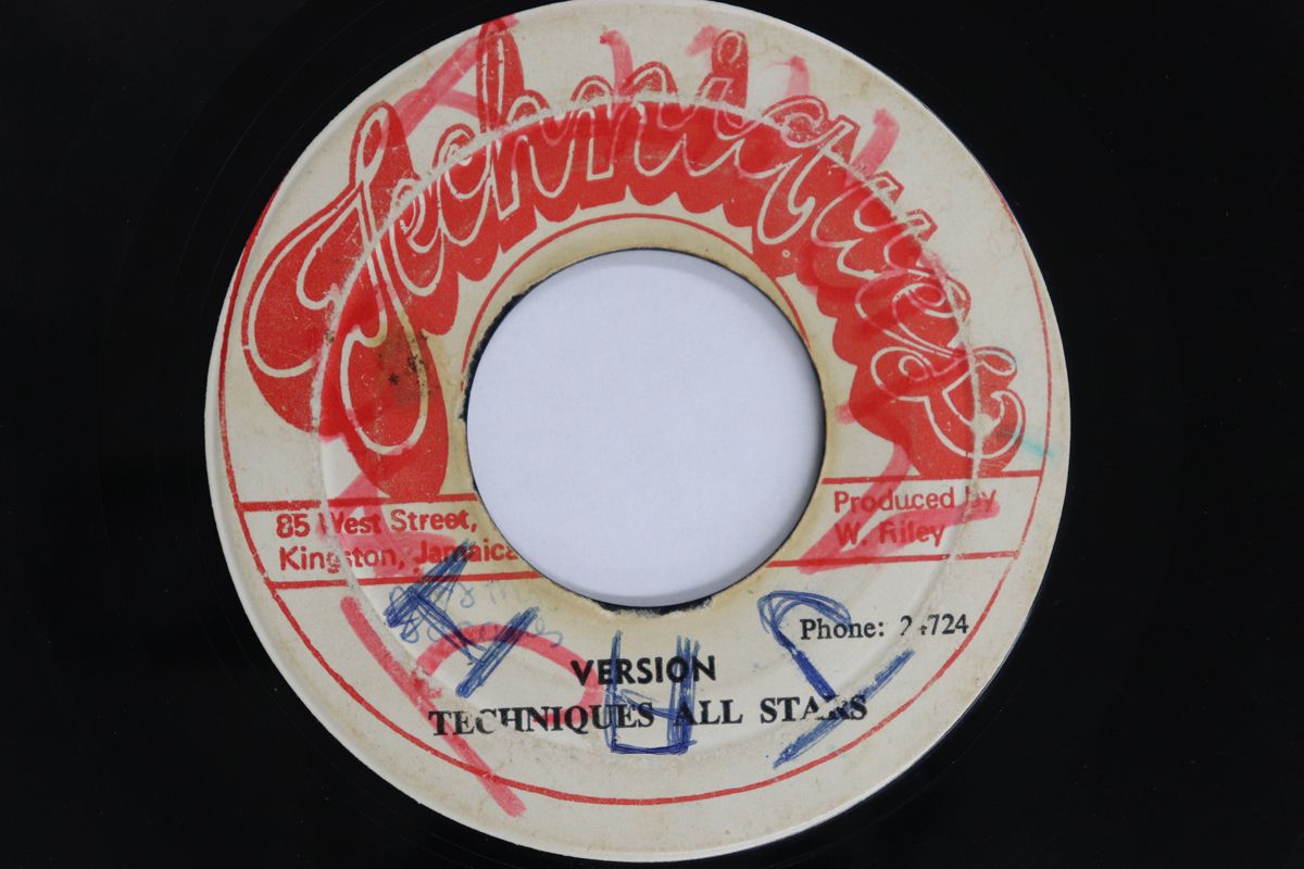 ジャマイカ7” Johnny Osbourne Ready Or Not none Techniques |00080