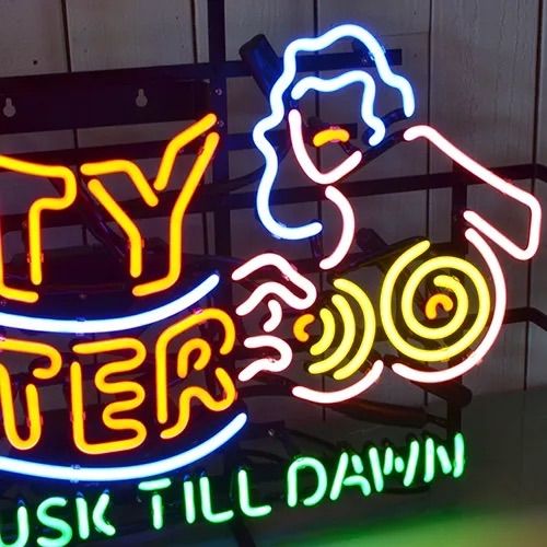 TITTY TWISTER ネオン看板 フロムダスクティルドーン タランティーノ Dusk Til Dawn Movie Poster: Tarantino Titty Twister Retro Kitchen