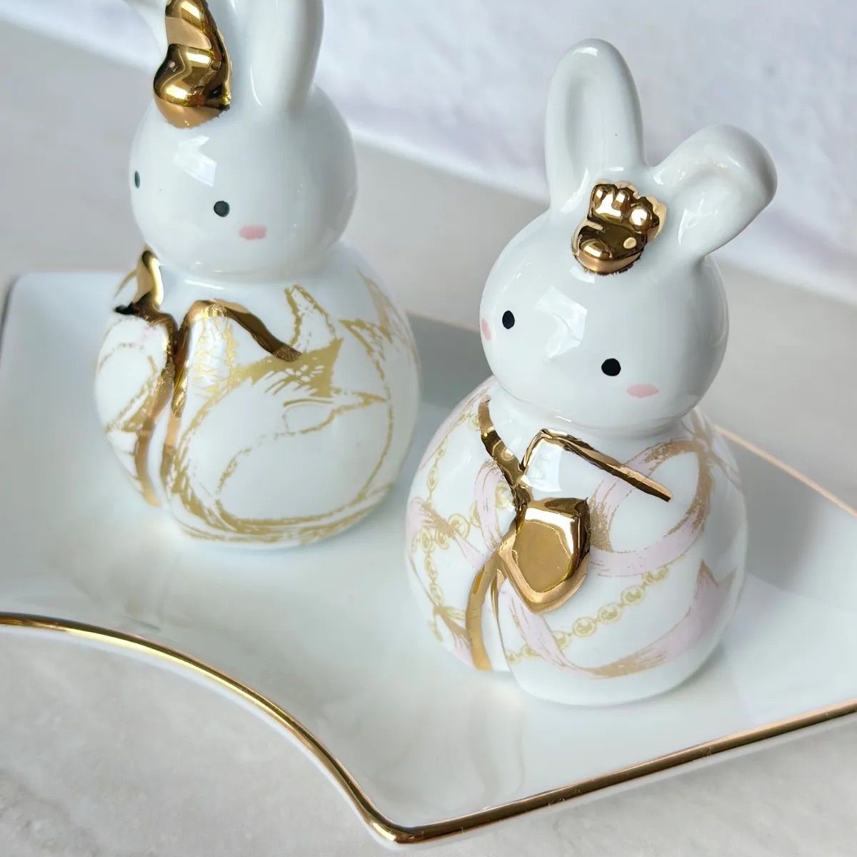 ウサギと葉っぱのお皿 <陶器・作家・ボウル・アクセサリートレイ・食器