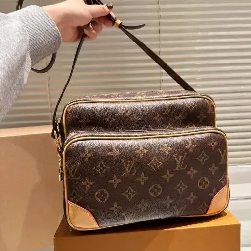 超美品☆ LOUIS VUITTON ルイヴィトン ショルダーバック - メルカリ