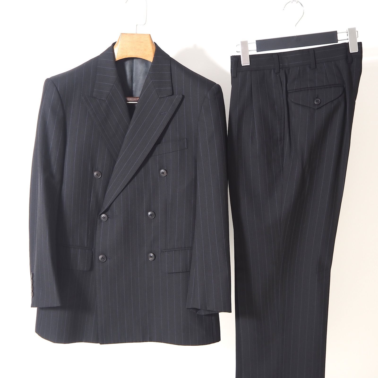 【美品】バーバリー Burberry スーツ セットアップ ダブルブレスト 黒 Burberry バーバリー スーツ ダブル セットアップ 成人式 - メルカリ