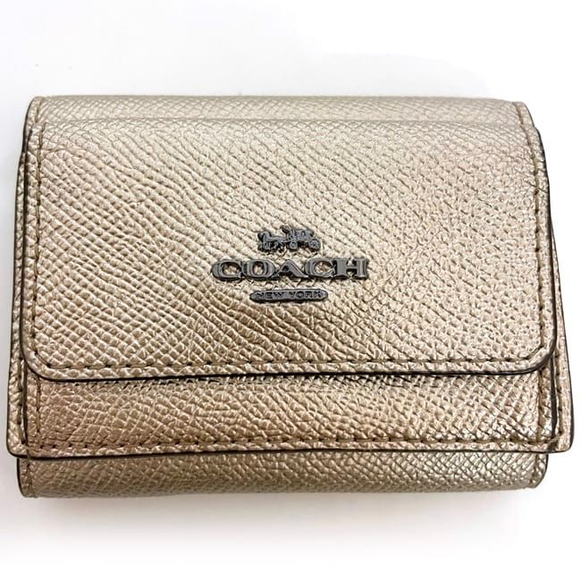 新品　コカルド　人気　三つ折り財布　シャンパンゴールド 新品 コカルド 人気 三つ折り財布 シャンパンゴールド - メルカリ