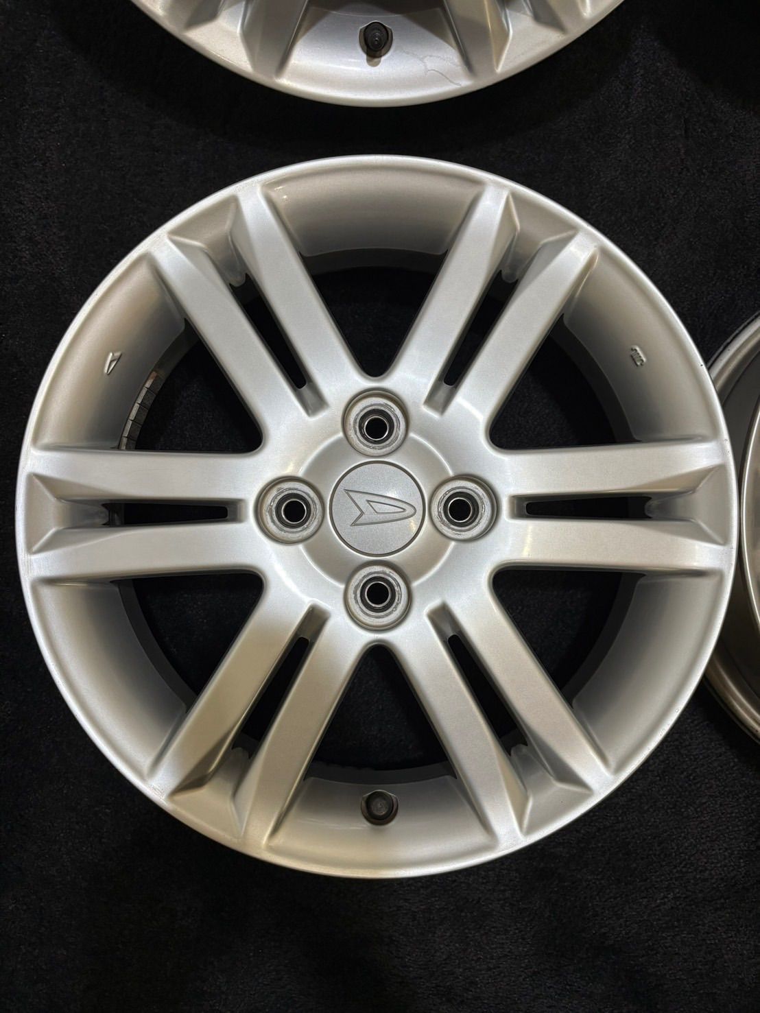 新品未使用 タントカスタム165/55R15 純正アルミホイール4本セット